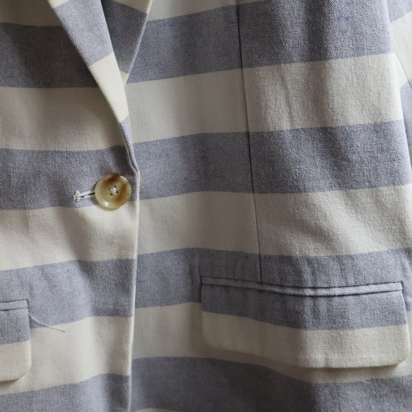White and Gray Striped Blazer - Picture 2 of 4